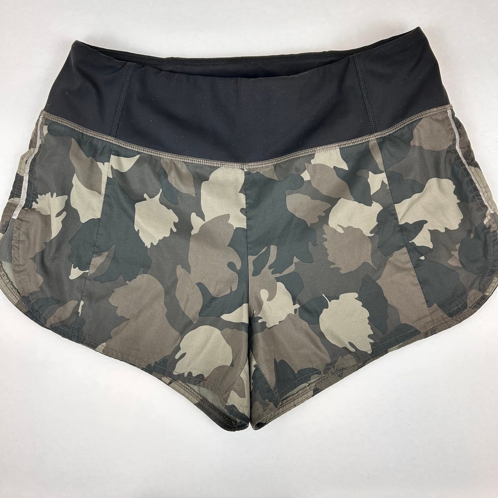 Athleta Camo Running Shorts Green Brown Small Zipper Pocket Mesh Trim
